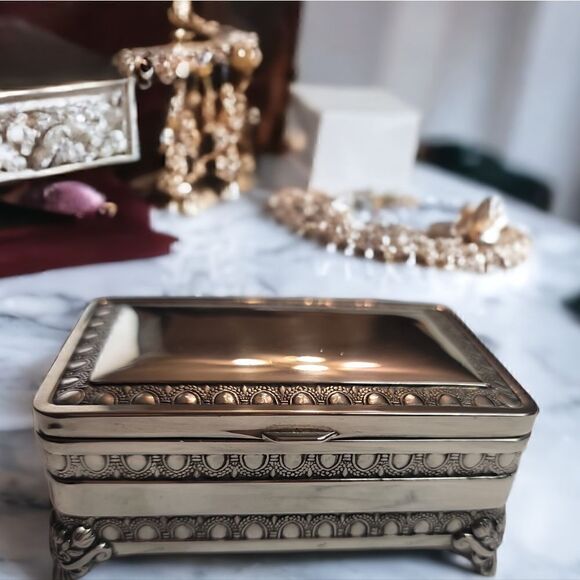 Vintage Silver Trinket Box - Picture 1 of 7